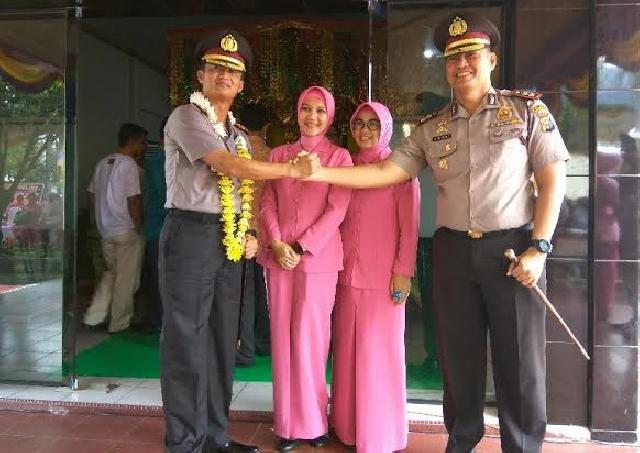 Derai Air Mata Iringi Langkah AKBP Abas Basuni