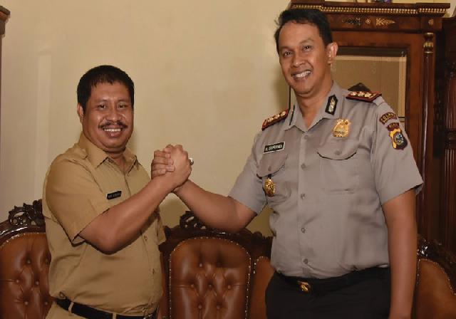 Kapolres Bengkalis  Pamit dengan  Bupati Amril