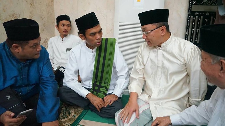 Ketum PAN Zulkifli Hasan Rencanakan Pertemuan dengan Ustaz Somad Hari Ini