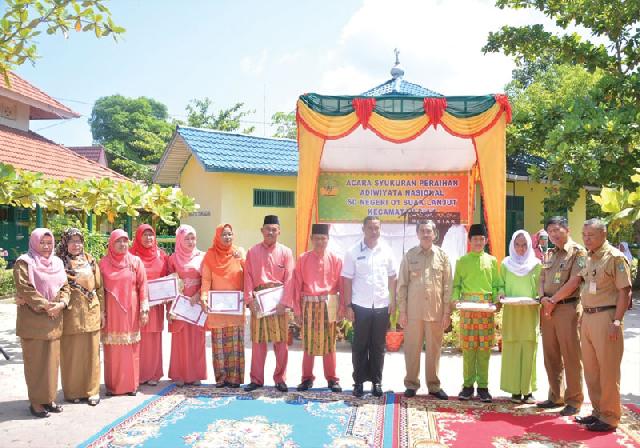 Bupati Berharap Terus Ukir Prestasi