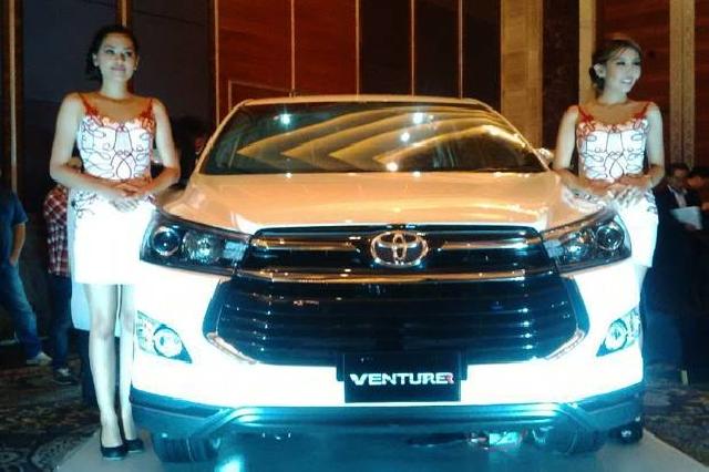 Toyota New Venturer Diluncurkan di Pekanbaru