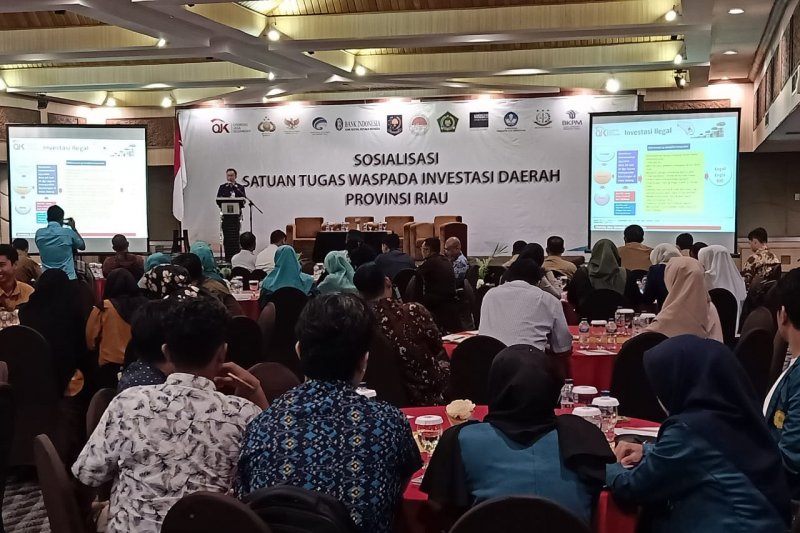 100 Ribu Lebih Warga Riau Suka Utang Secara Online, Kenapa?