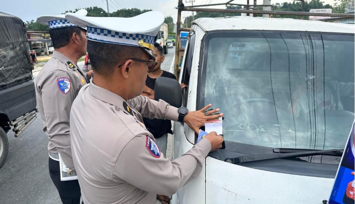 Polres Siak Edukasi Pengendara soal Keselamatan Berlalu Lintas