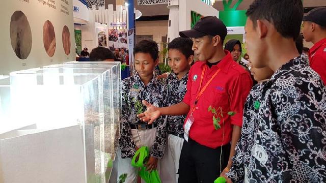 APRIL dan RER Hadir dalam Indogreen Environment & Forestry Expo 2018 di Samarinda