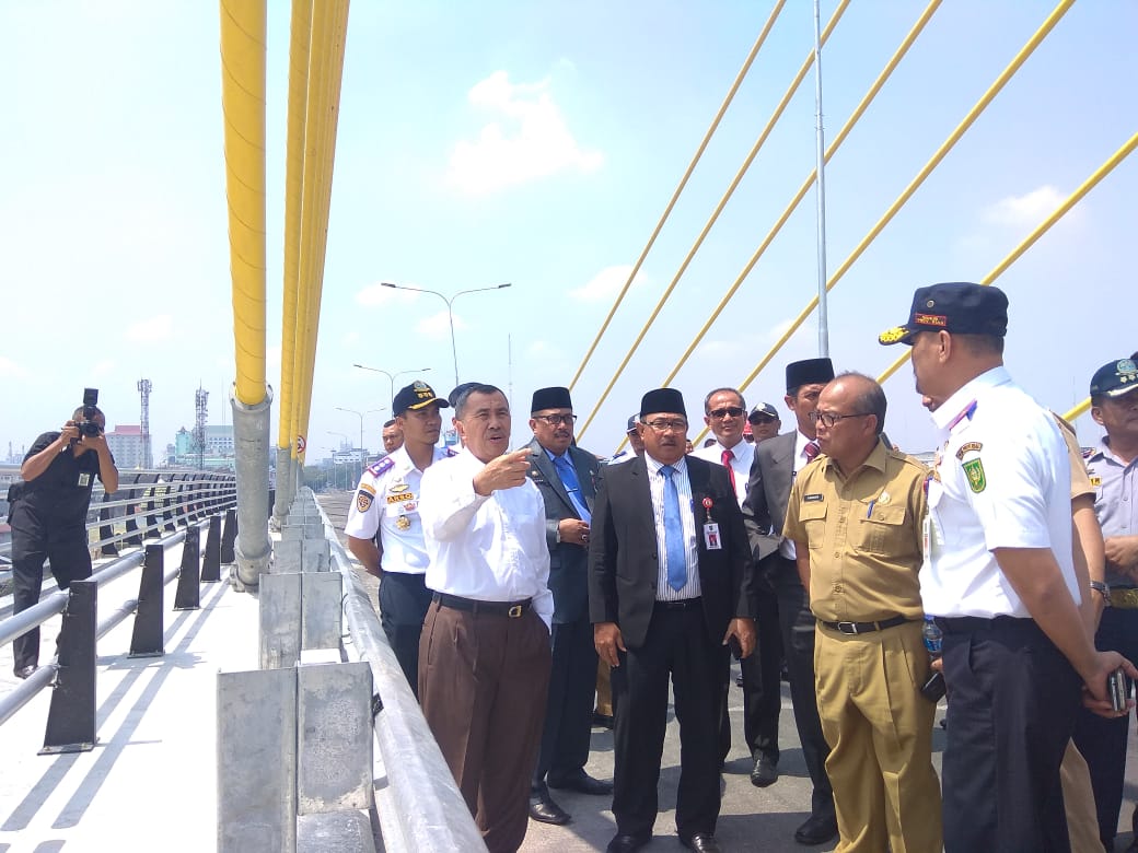BM 1 Riau Mobil Pertama Melintasi Jembatan Siak IV