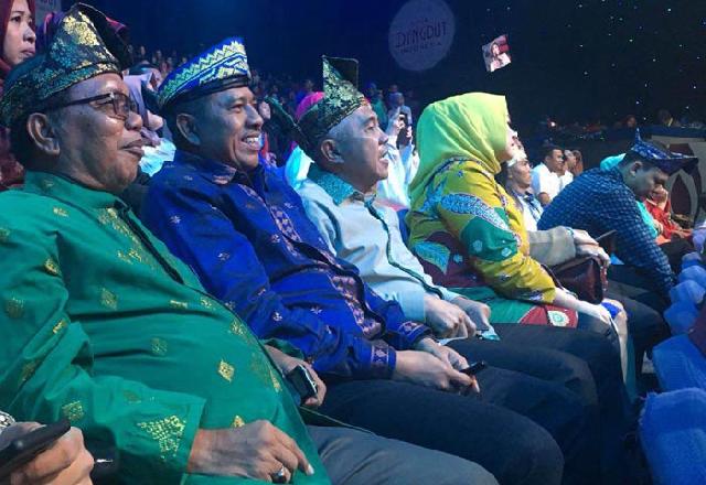 Andi Rachman Saksikan Langsung Putra-Putri Riau di Liga Dangdut Indonesia