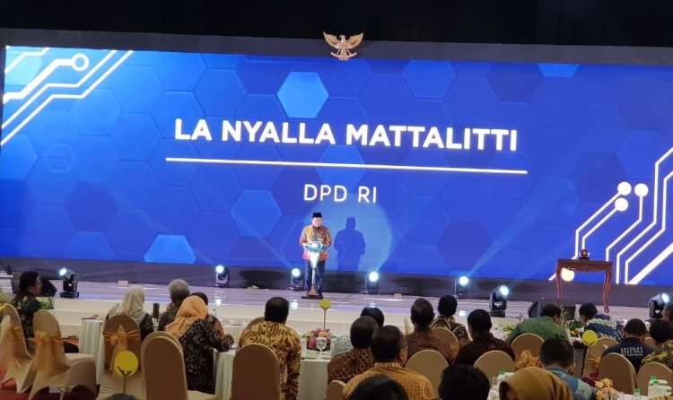 La Nyalla Ajak Perbankan Bersinergi dengan Pemerintah Daerah