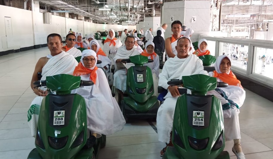 Jamaah Haji Usia Lanjut Dapat Manfaatkan Scooter untuk Tawaf dan Sa'i