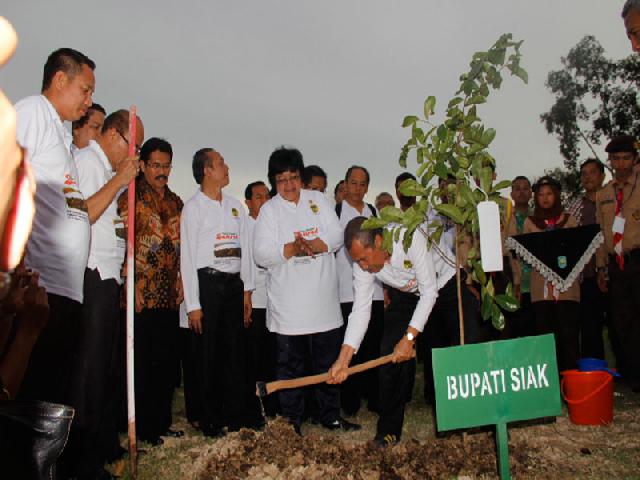 Siak Sukses Jadi Tuan Rumah Hari Lingkungan Hidup se-Dunia Tingkat Nasional