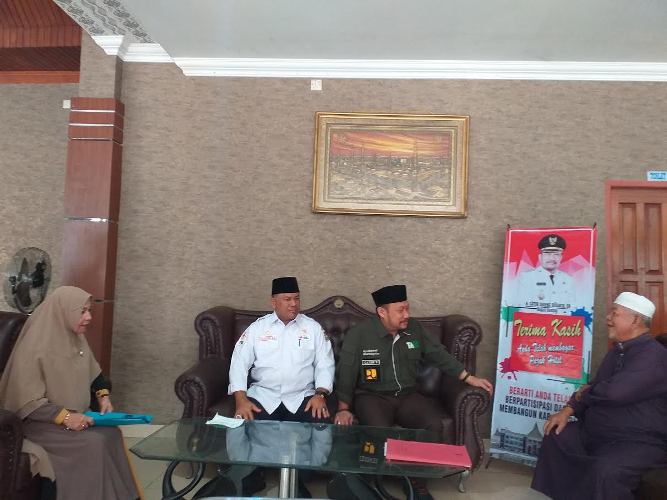 Bupati Kampar Sosialisasikan Pajak ke Hotel dan Penginapan