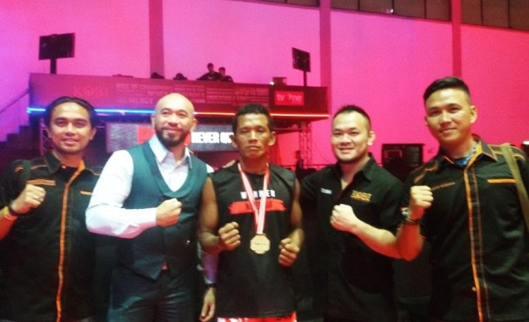 Atlet MMA Asal Riau Menangi Pertarungan Kelas <i>Featherweight</i> One Pride TvOne