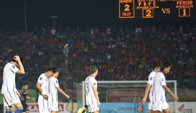 Hadapi Semen Padang, Persib Cari Obat Pelipur Lara