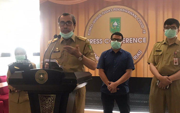 Gubernur Riau Sayangkan Kimia Farma Buka Rapid Test Berbayar di Bandara SSK II