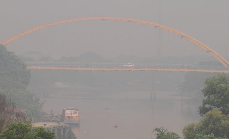 Ternyata Ini Sumber Kabut Asap yang Menyelimuti Kota Pekanbaru 