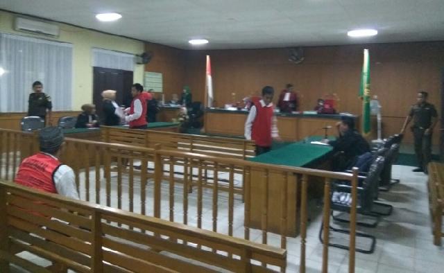 Dua Terdakwa Kepemilikan 5 Kg Sabu Dituntut Hukuman Mati, Lima Seumur Hidup