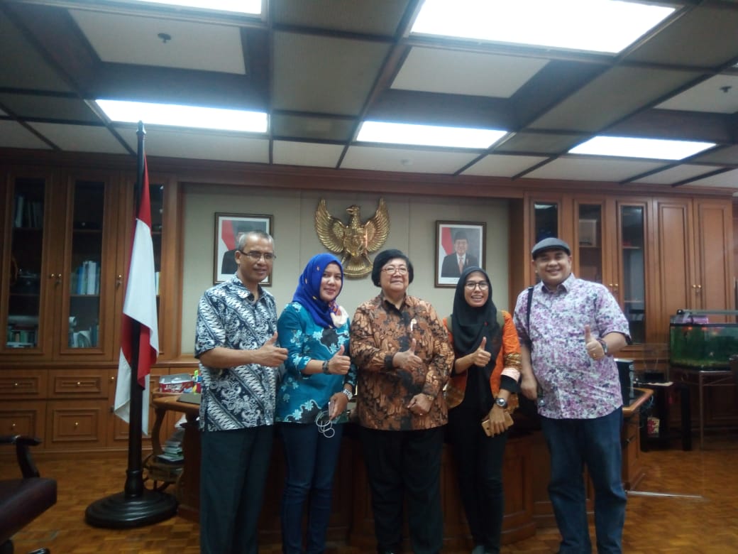 Pengurus PWI Riau Silaturahmi dengan Menteri LHK Siti Nurbaya