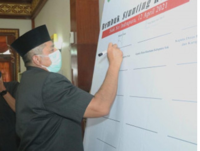 Alfedri Lakukan Percepatan Pengentasan Stunting di Siak