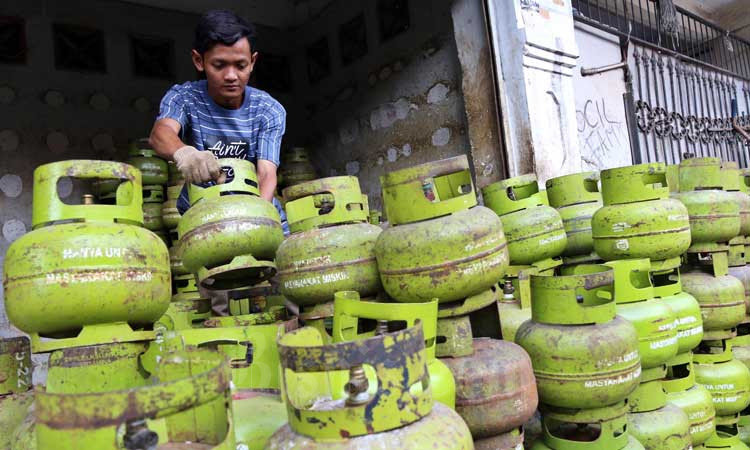 Demi Hemat APBN, Pemerintah Akan Naikkan Harga Pertalite, Solar, Listrik dan LPG 3 Kg