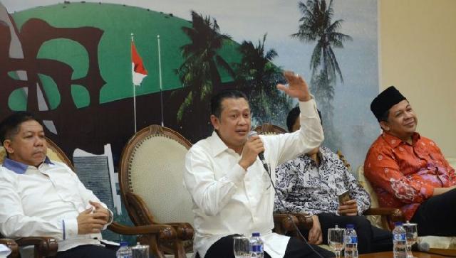 DPR Gelar Lomba Kritik Berhadiah Sepeda Motor Dilan, Anda Berminat?