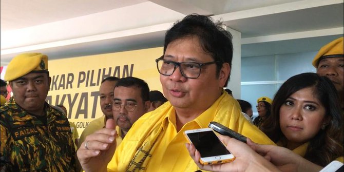 Ini Reaksi Airlangga Terhadap Mosi Tak Percaya dari Pengurus Golkar