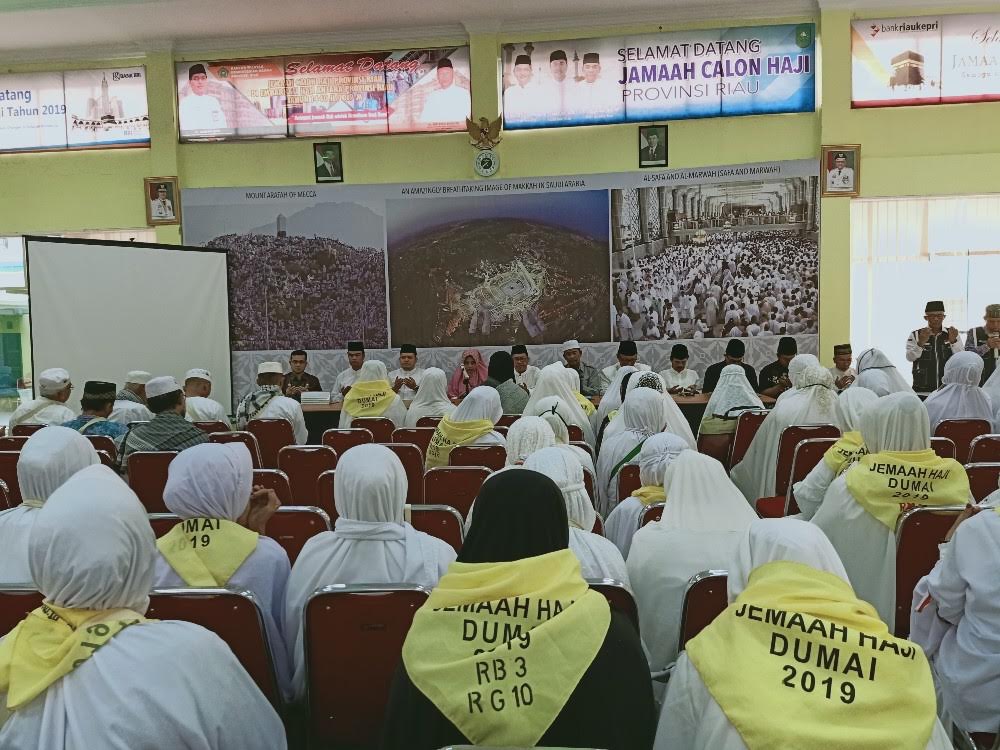 Disambut Wawako Eko Suharjo, 184 Jamaah Haji Dumai Tiba di Pekanbaru