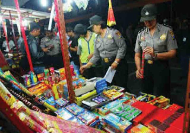 Dewan Minta Polisi Razia Pedagang Petasan