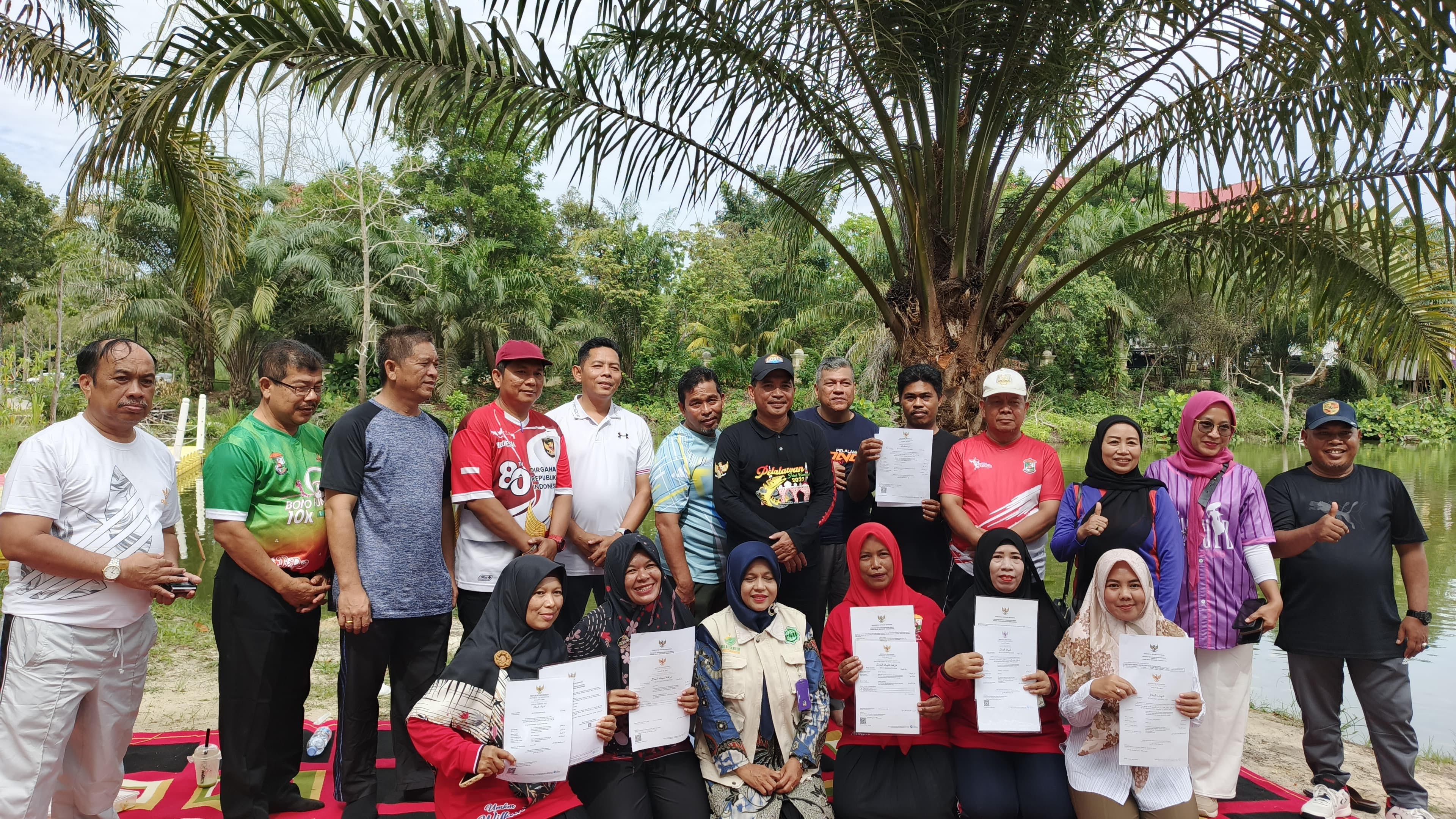 UMKM di Pelalawan Terima Sertifikat Halal