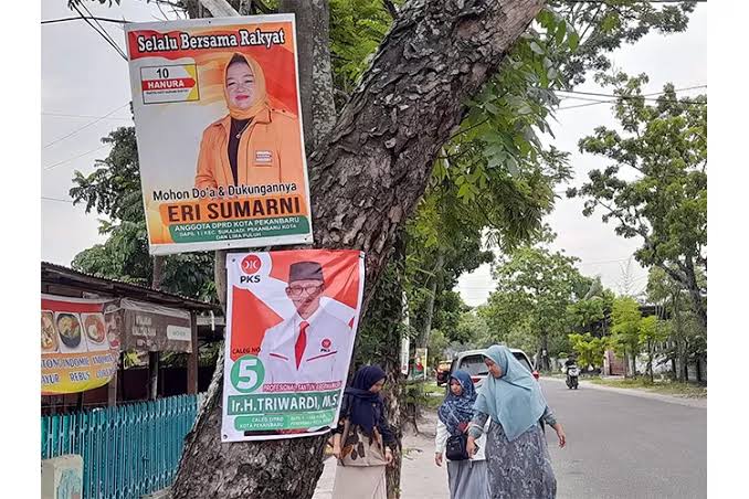 Satpol PP Pekanbaru Diperintahkan Tertibkan Alat Peraga Kampanye