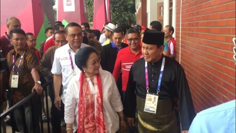 Disambut Prabowo, Megawati Tonton Pencak Silat Asian Games