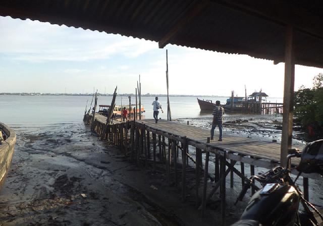 Ponton Pelabuhan Teluk Belitung Ditingkatkan