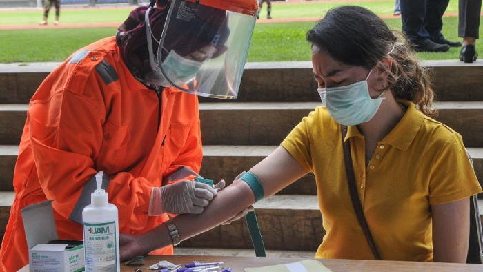 Update Corona RI 3 Juni: 28.233 Positif, 8.406 Sembuh, 1.698 Meninggal