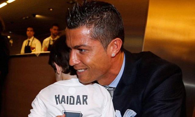 VIDEO: Ronaldo Kirim Pesan Kepada Anak-Anak Korban Perang Suriah