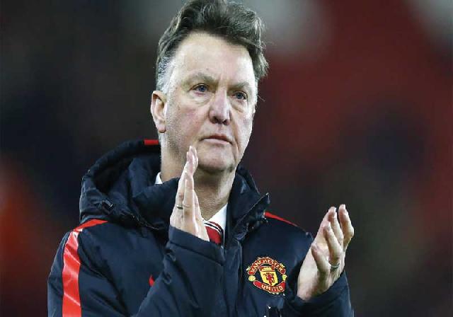 Van Gaal Belum Mau Mundur