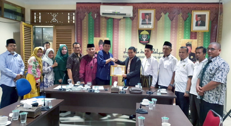 Kunjungi LAMR, Ketua PKS Riau: Kami Ini Partai Anak Muda, Butuh Nasehat