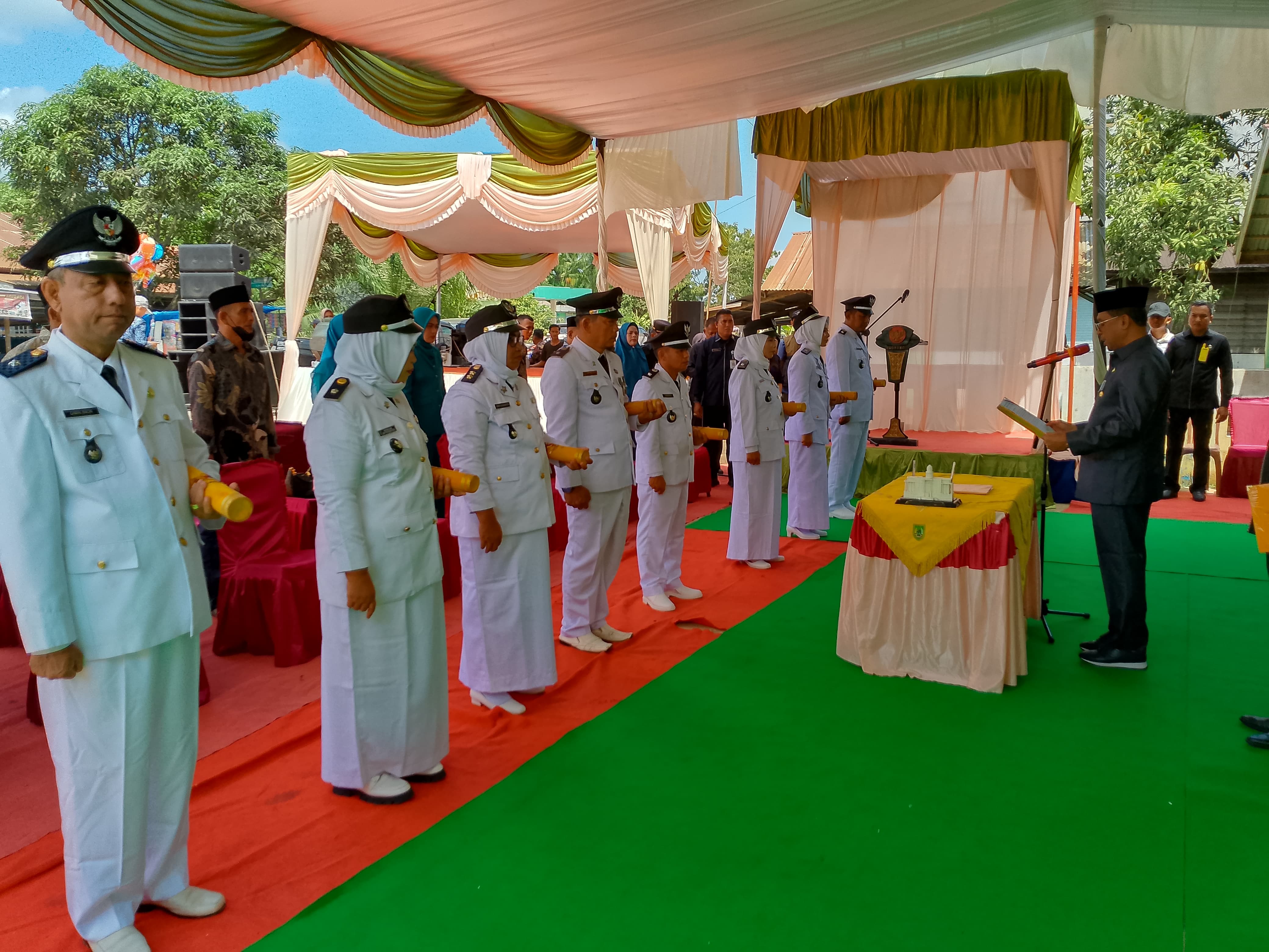 8 Pj Penghulu di Rohil Dilantik