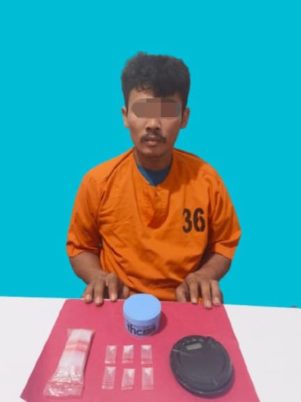 Diduga Pengedar di Desa Kesuma Diringkus: 6 Paket Sabu Disita