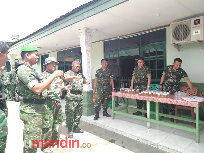 Kasat Narkoba Polres Inhu Jadi Penyuluh Pencegahan Narkoba untuk Prajurit TNI