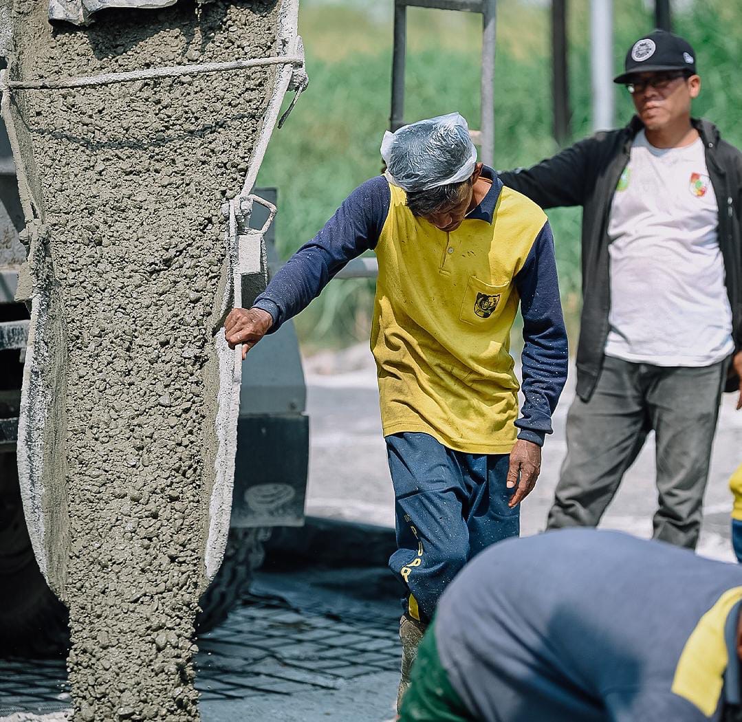 Pemko Mulai Perbaiki Jalan: 70 Meter Jalan Dharma Bakti Dicor