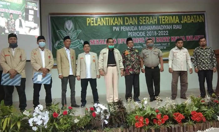 Tak Terhalang Masa Pandemi, Cak Nanto Lantik Pemuda Muhammadiyah Riau Secara Virtual