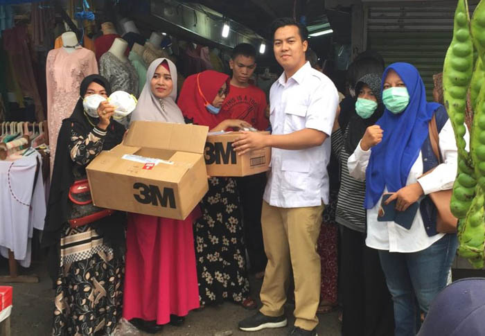 Kunjungi Pasar Cik Puan, Anggota DPRD Riau Aulia: Asap Karhutla Sangat Merugikan Pedagang