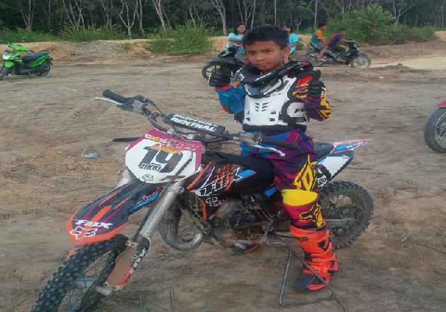 Crosser Cilik Asal Dundangan  Harumkan Pelalawan