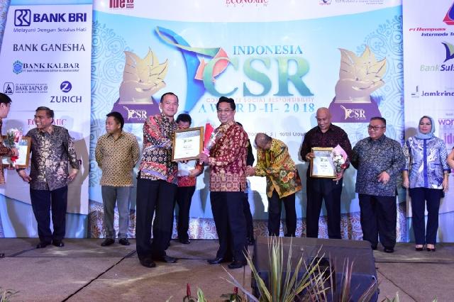 Bank Riau Kepri Raih Platinum Indonesia CSR Award 2018