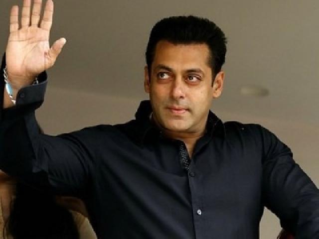 Salman Khan Dibebaskan Bersyarat, Begini Aksi Para Penggemar