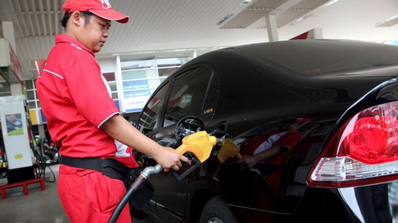 Mobil Mewah Bakal Dilarang Beli Pertalite