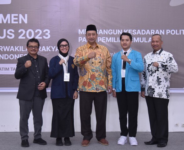 Penting Tingkatkan Kesadaran Politik bagi Generasi Muda