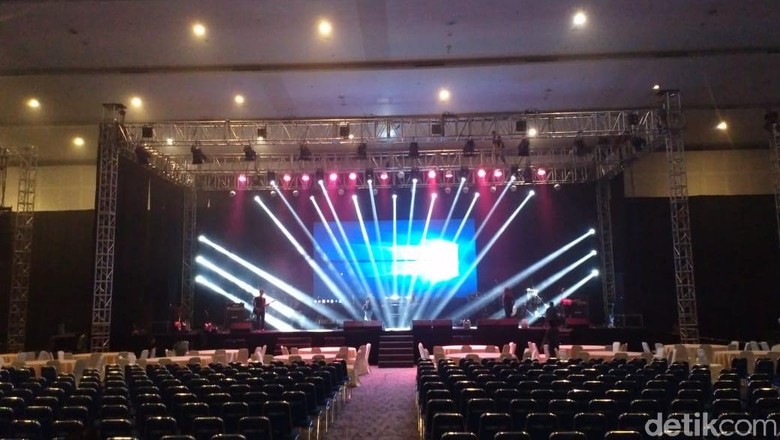 Konser Solidaritas Ahmad Dhani di Surabaya Dibatalkan Polisi