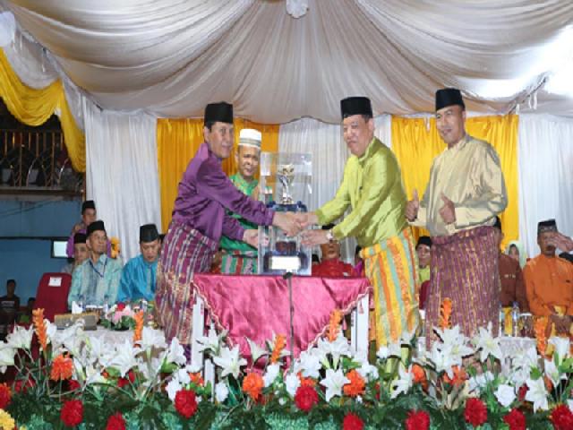 Wajibkan Pelajar Maghrib di Masjid