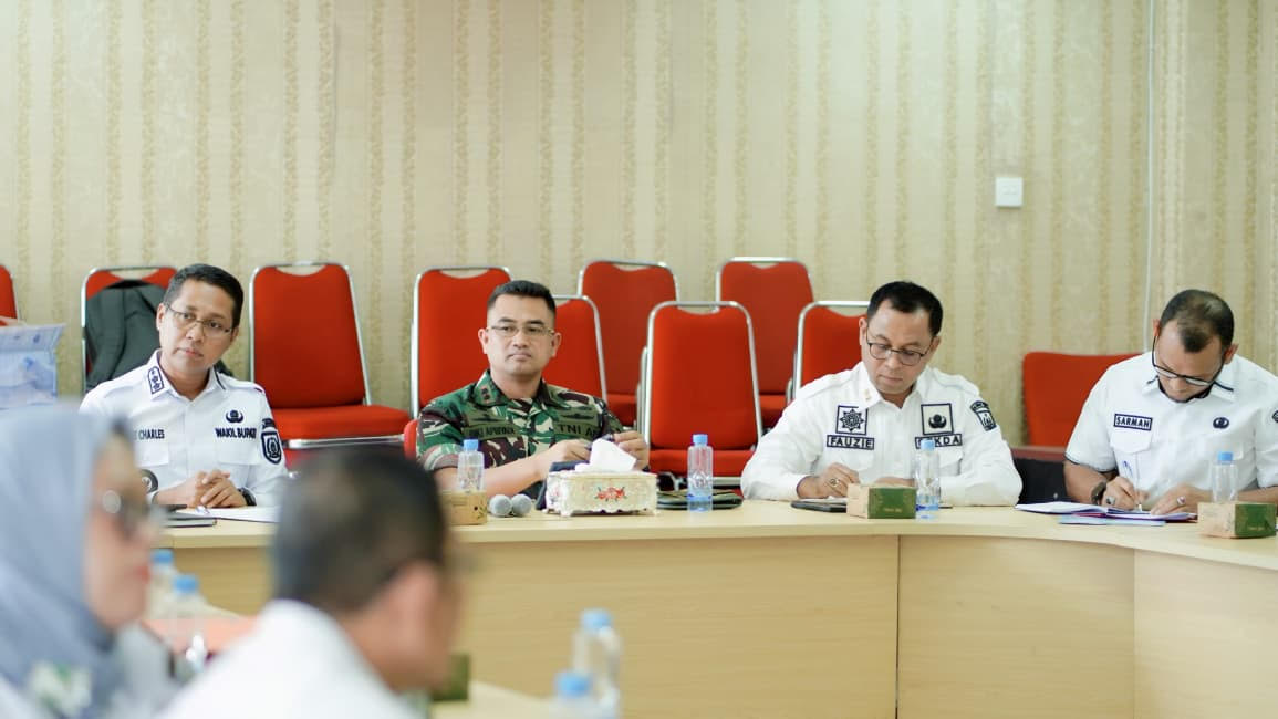 Pemkab Rohil Bahas Percepatan Pembangunan Koperasi Merah Putih