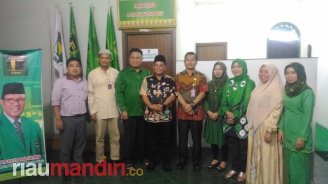 Bawaslu Riau Sosialisasikan Pengawasan Pemilu ke Parpol