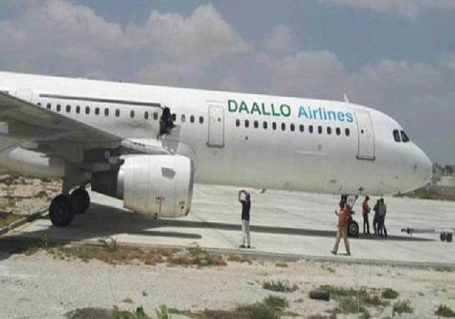 TNT Sebabkan Ledakan  di Pesawat Komersial Somalia